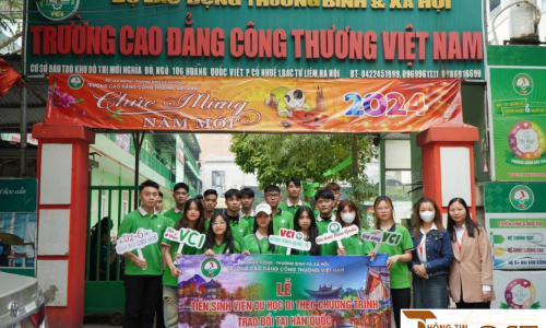 Liên thông từ Trung cấp lên Cao đẳng chính quy ( Học online)